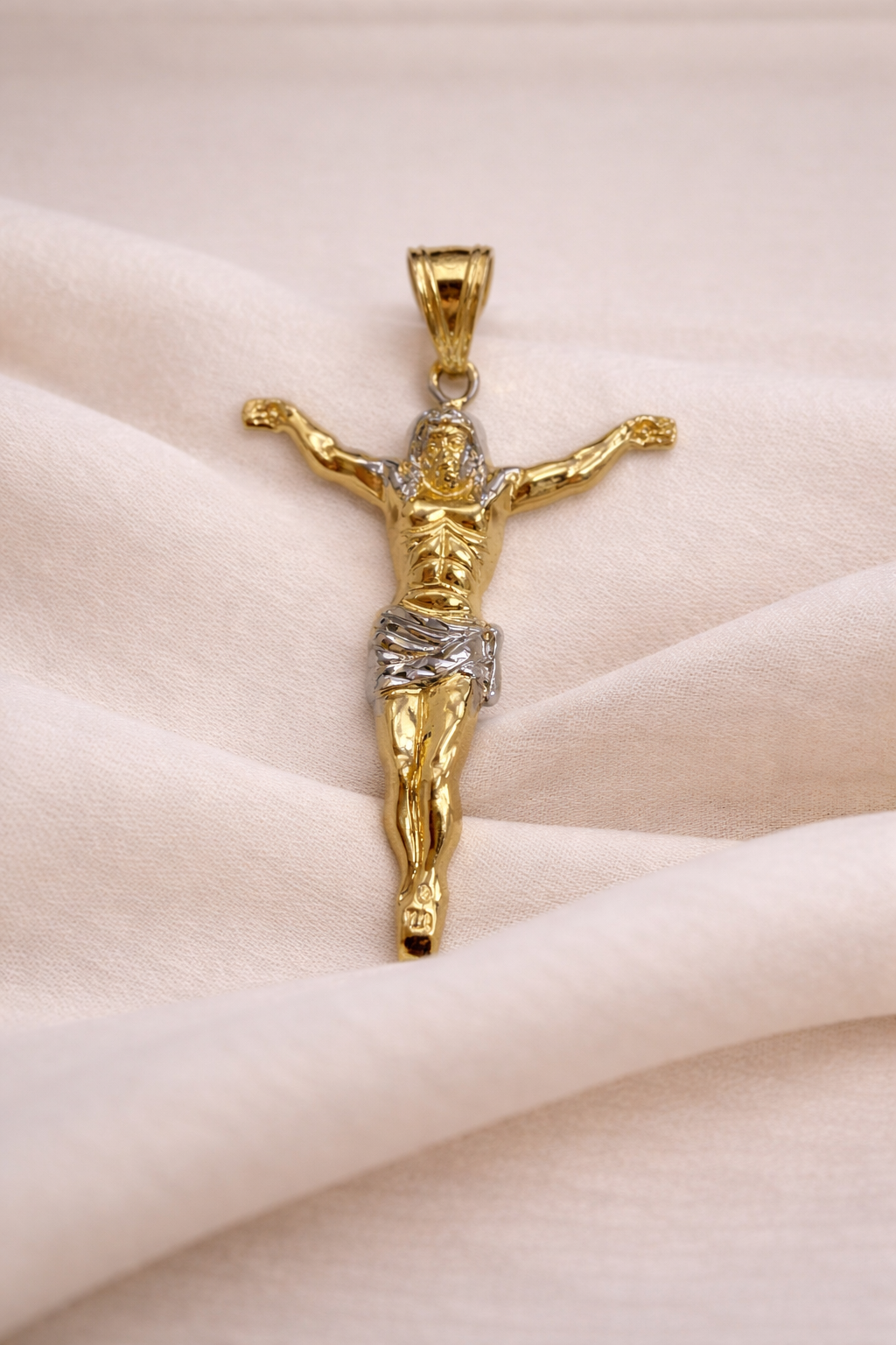 10K Gold Jesus Christ Pendant