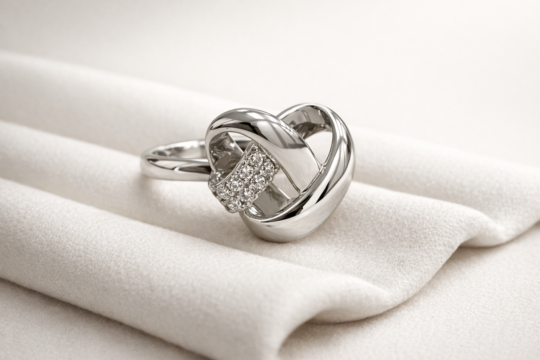 Silver Women’s Ring