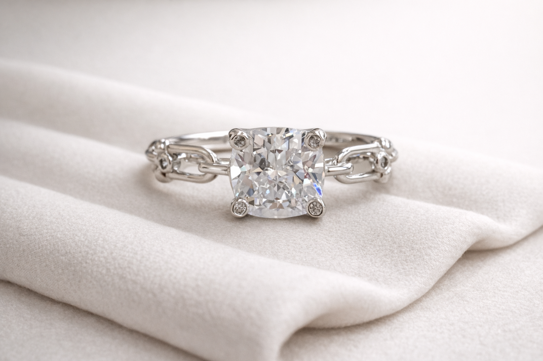 Silver Women’s Ring