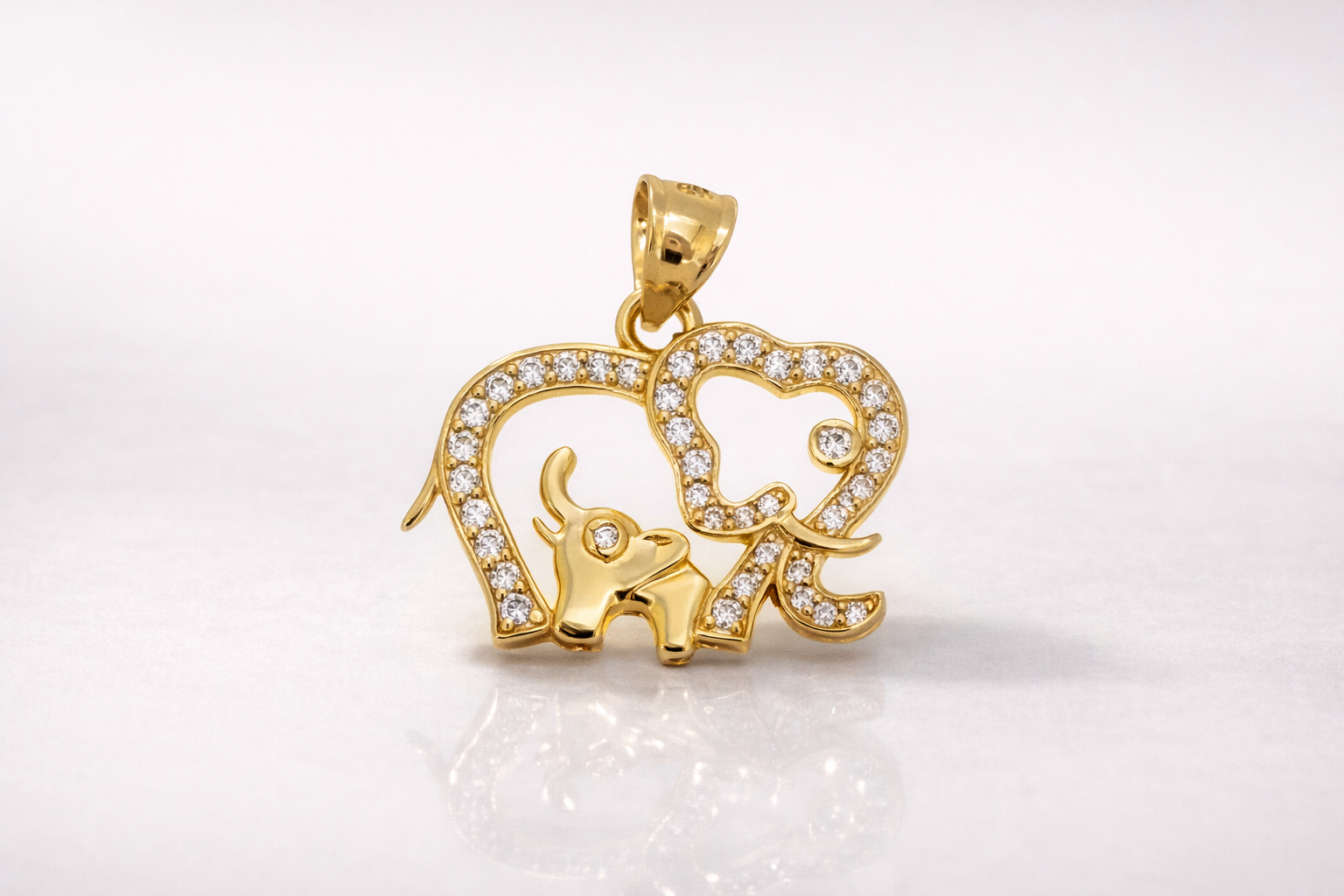 10k Gold Elephant Pendant